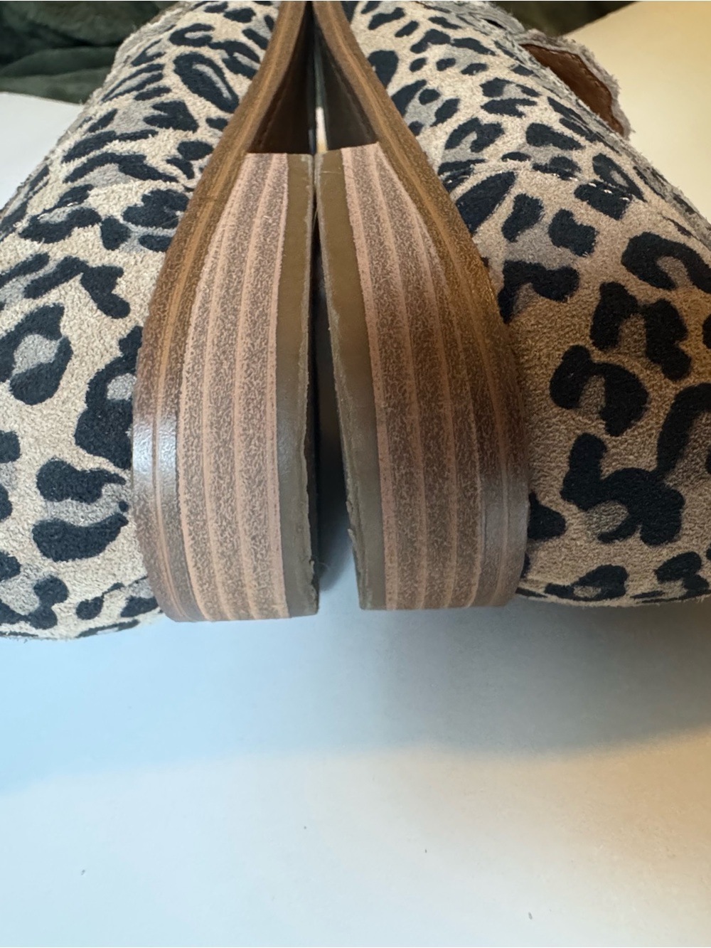 Lucky Brand Leopard Print Penny Loafers in Size 8 - Picture 5 of 7